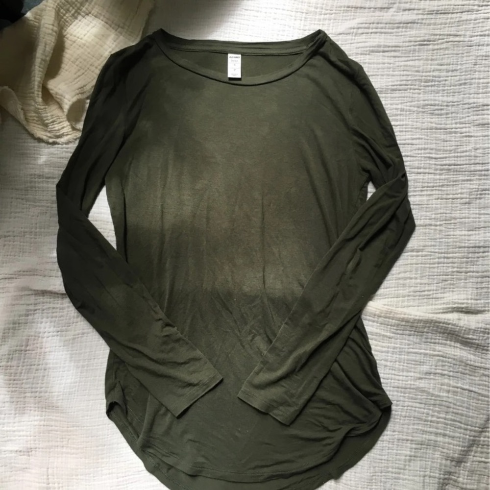 Old Navy luxe flowy long-sleeve